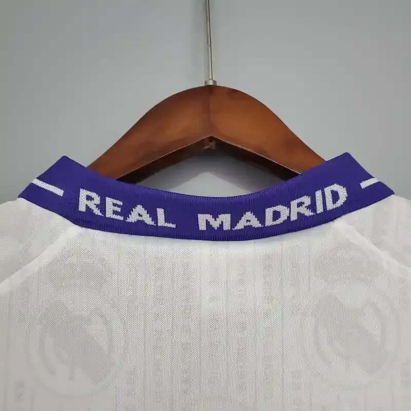 Cheap 1996-1997 Real Madrid Third retro kit