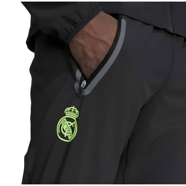 Real Madrid 2025-2026 Football Shirt - Authentic Player Version