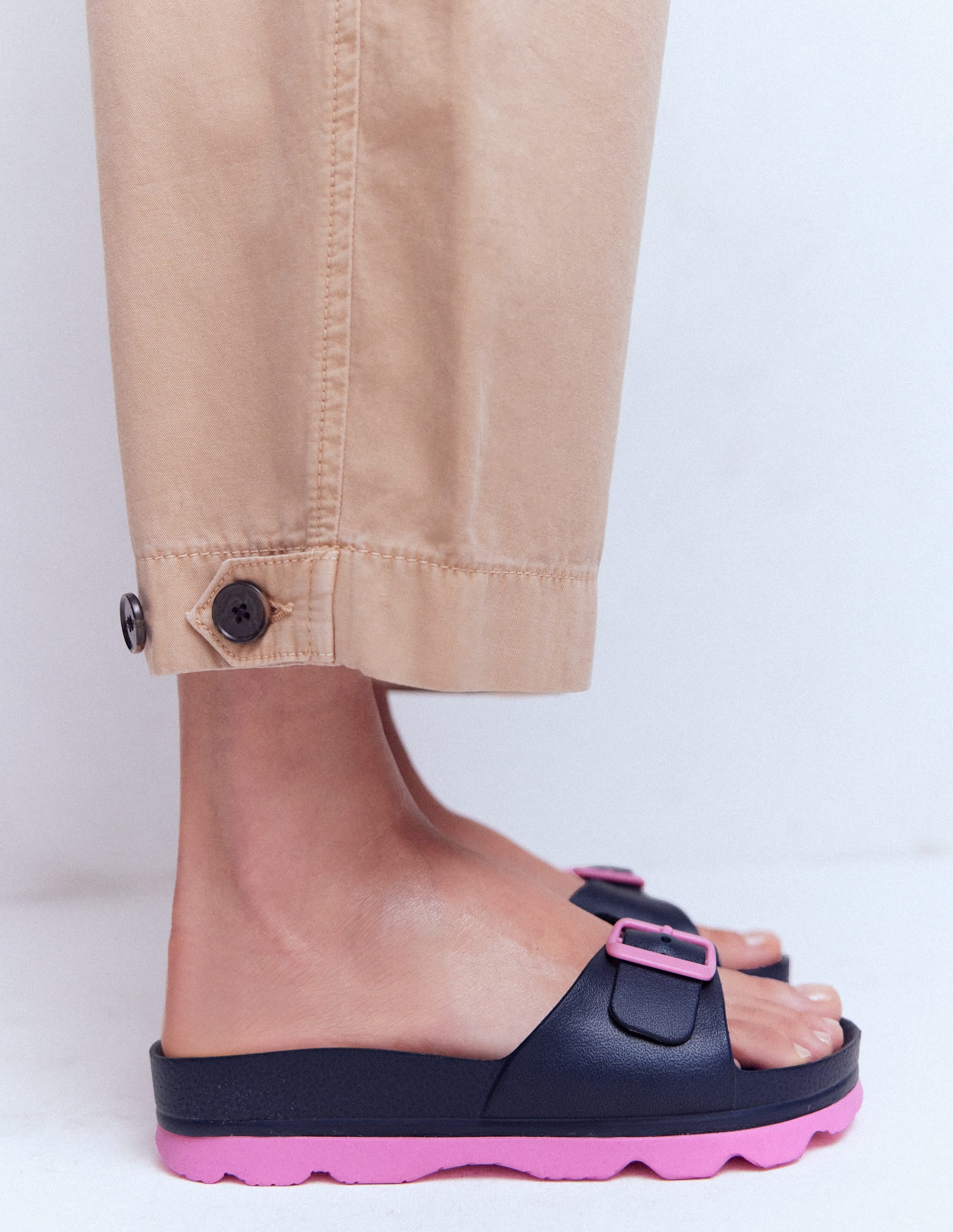 Lyla Single Buckle Sliders
