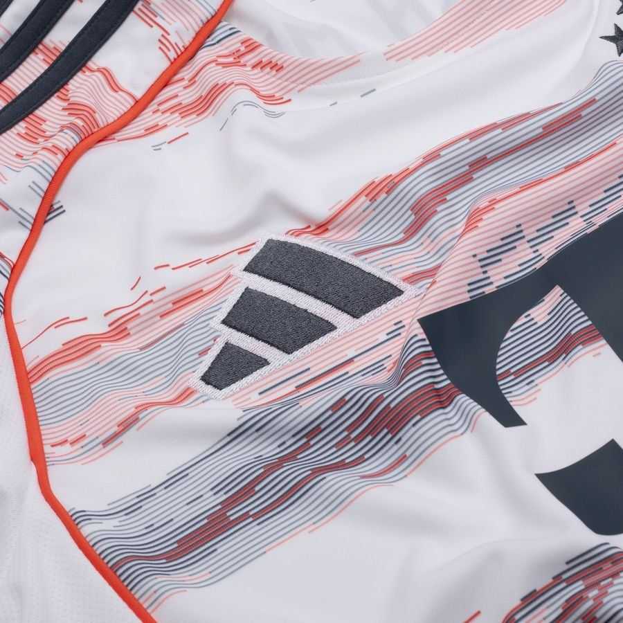 [EFKS] Bayern München Away Kids Apparel 2025/26