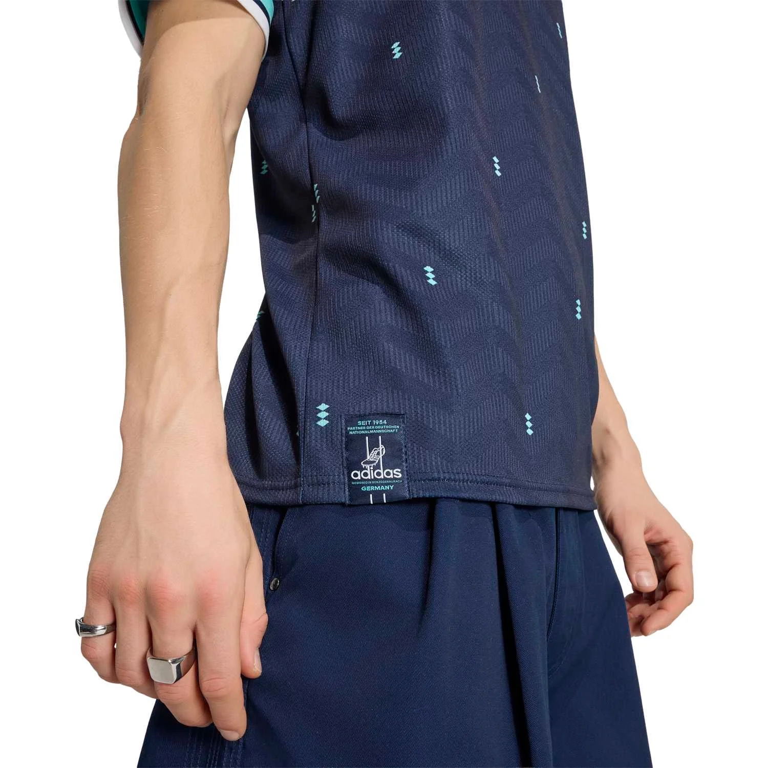 Germany 2026 Away Jersey Men's - DFB Heritage Edition