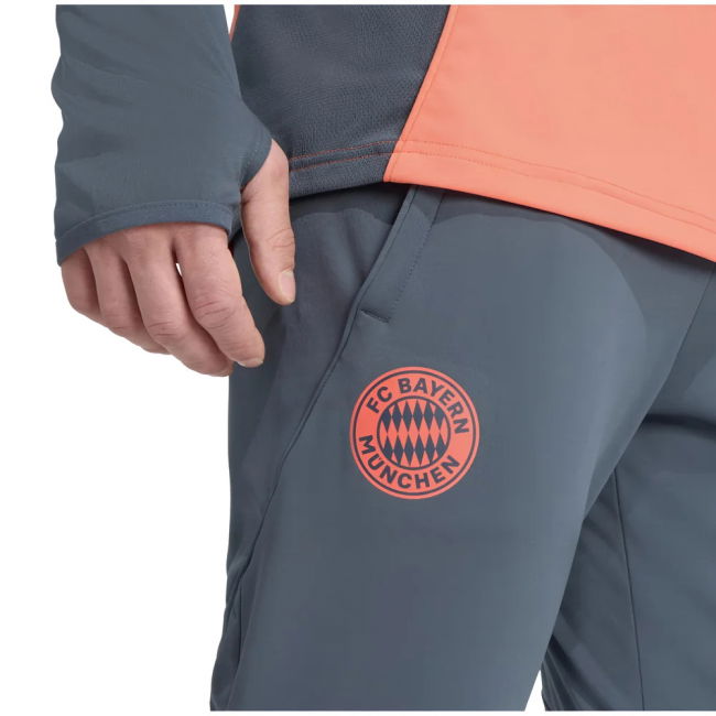 Bayern Munich 2025-2026 Training - Replica Comfort Fit Edition