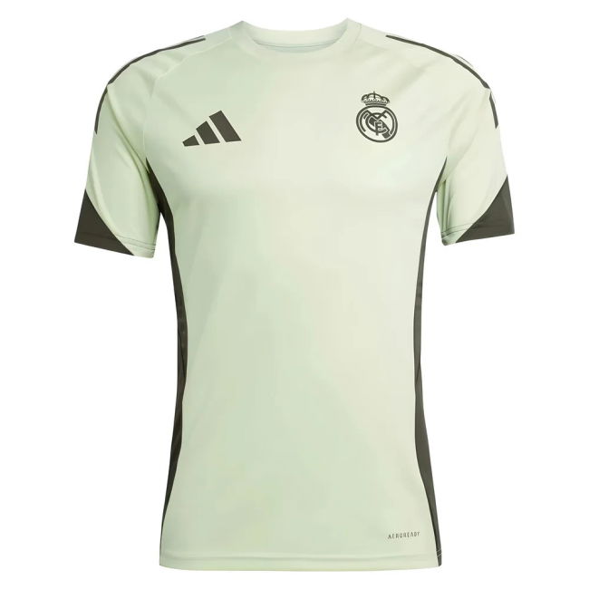 Replica 2025-2026 Real Madrid Training With Classic Design