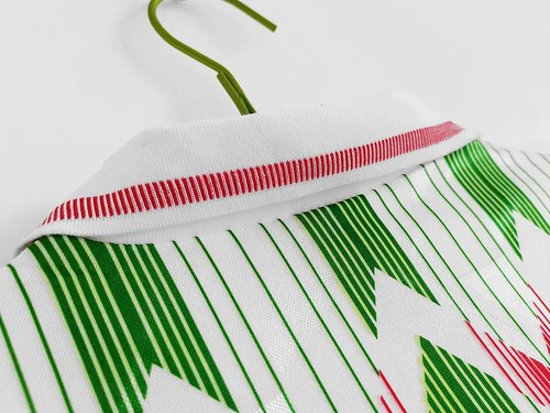 Official 1990 International Jersey Retro With Classic Design -