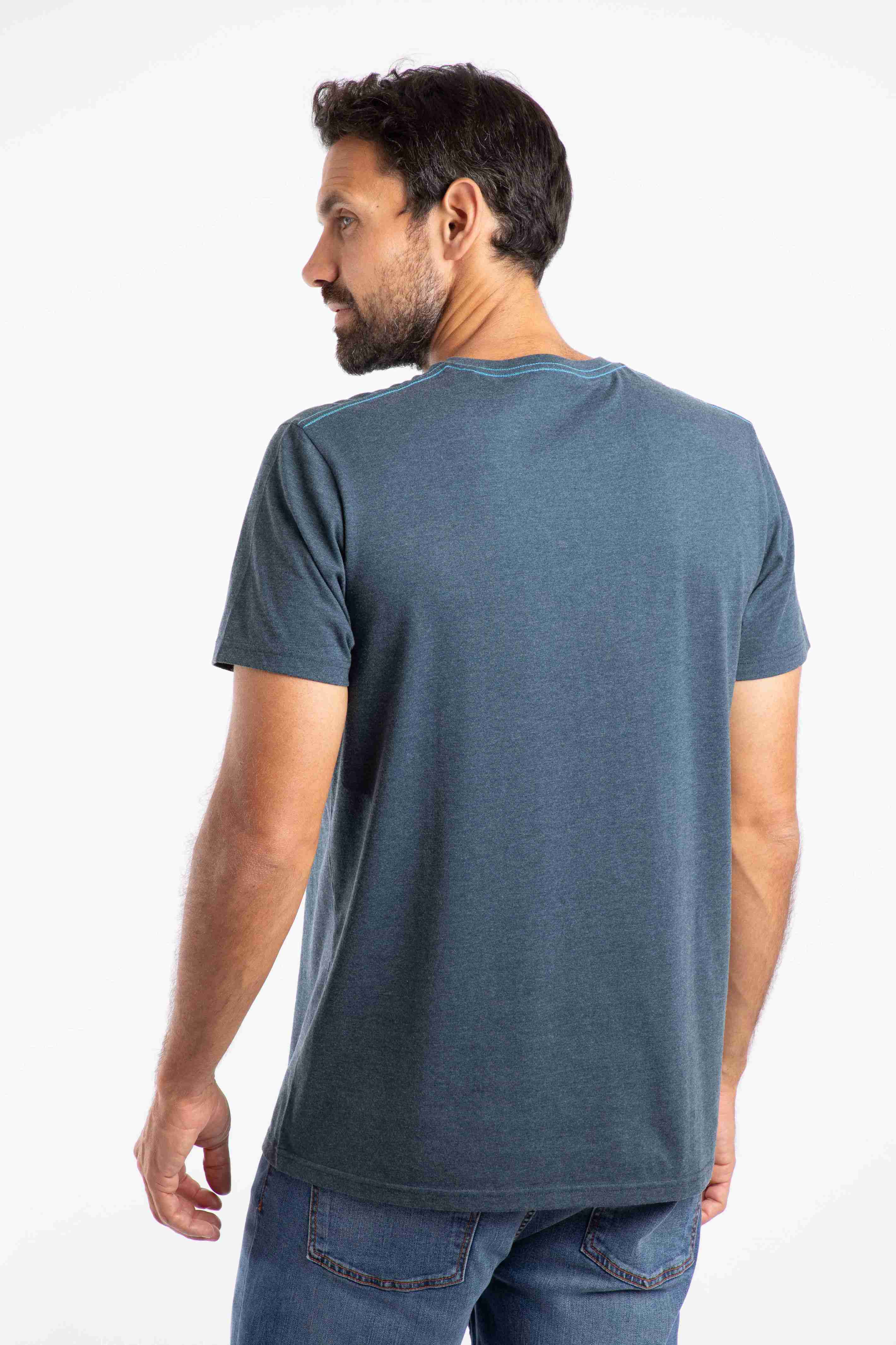 Lakes and Peaks Front Print Graphic T-Shirt Navy