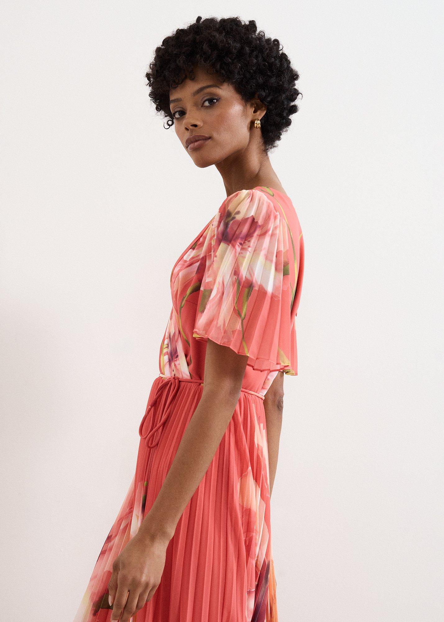 Petite Abigail Pleated Print Maxi Dress