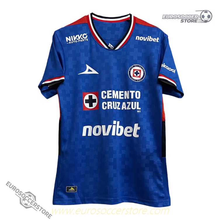Cruz Azul's 25-26 Home Jersey with the LIRA 6 Version