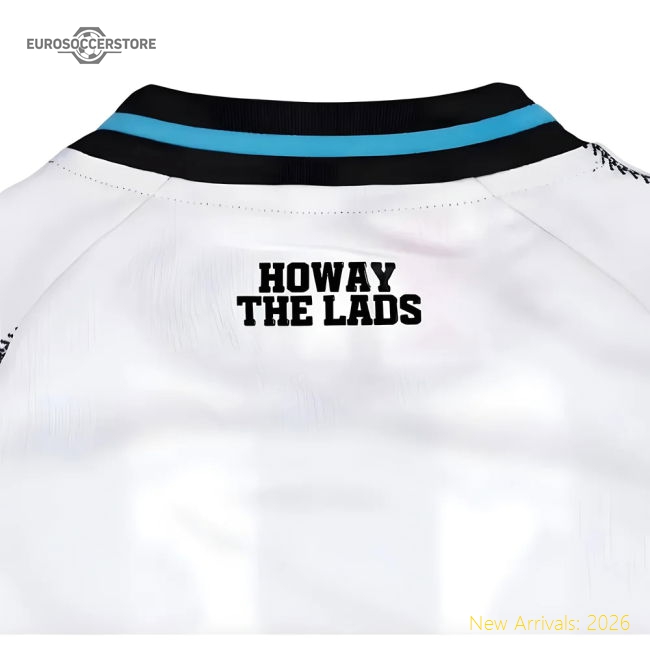 Premium 2025-2026 Newcastle Home Mini Kit - Premium Quality Football