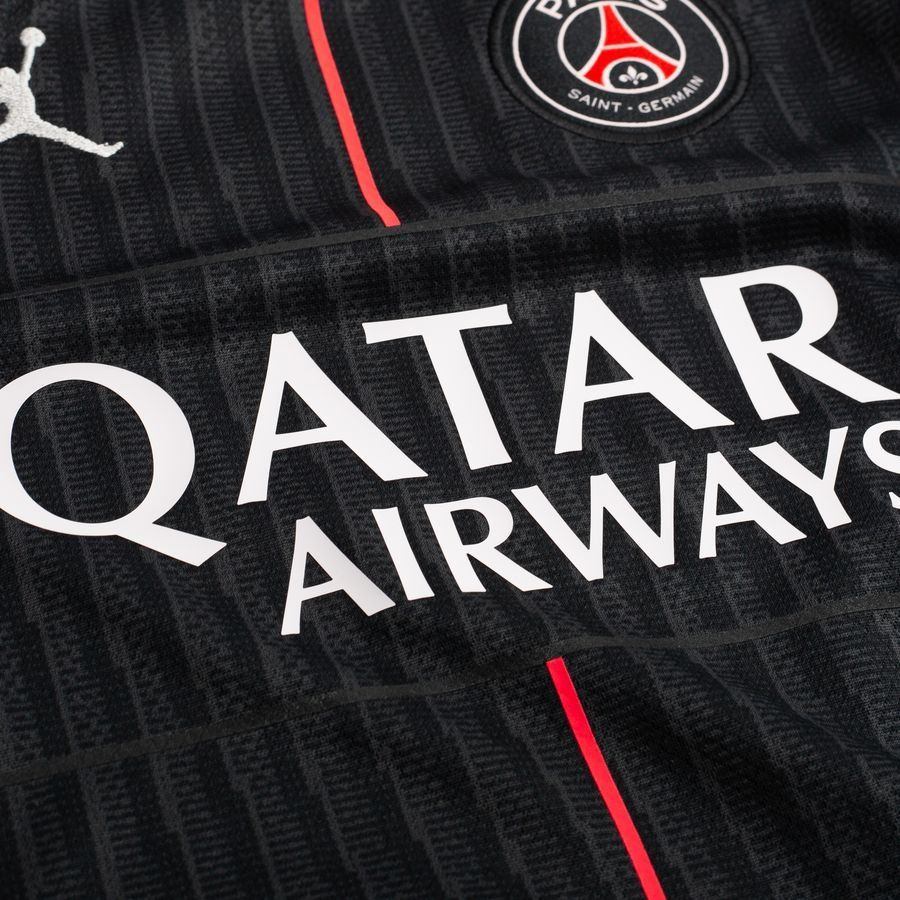 Paris Saint Germain Fourth Shirt 2025/26 For Algeria Football Fans