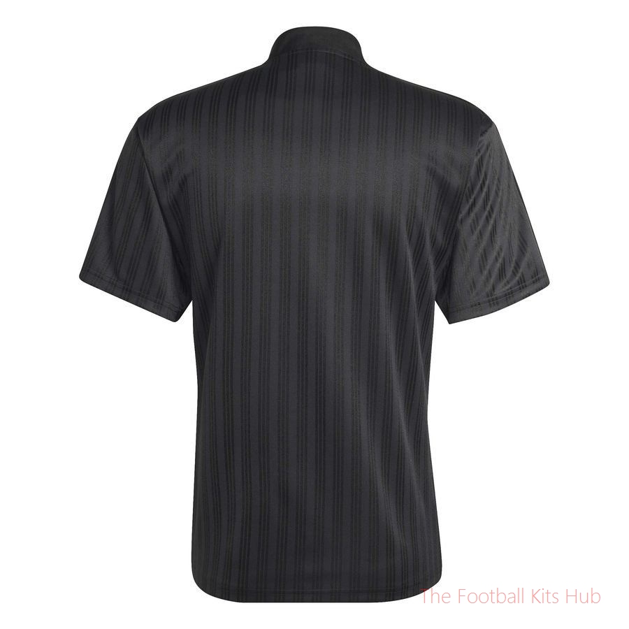 Liverpool Away Shirt Blackout 1995/96