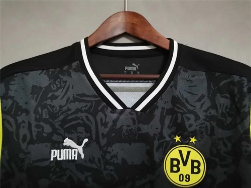Durable 2021 International Camiseta Black With Classic Design