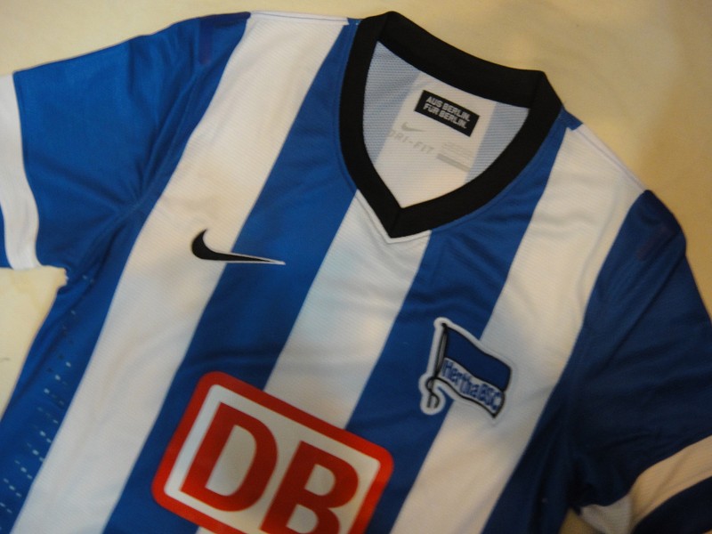 Elite Series 13-14 Hertha BSC Home Soccer Jersey ShirtPlayer Version
