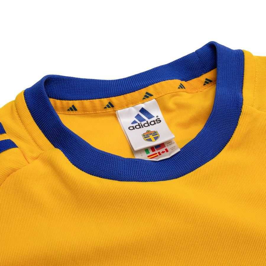 Sweden Home Shirt 2002 Size S LARSSON 11 (7/10)