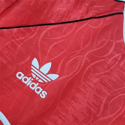 Authentic Manchester United Local - International Supporter