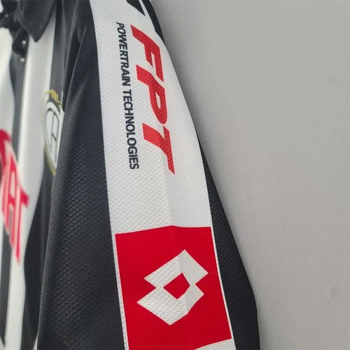 Local - Elite Performance - Breathable Design - Trendy Design