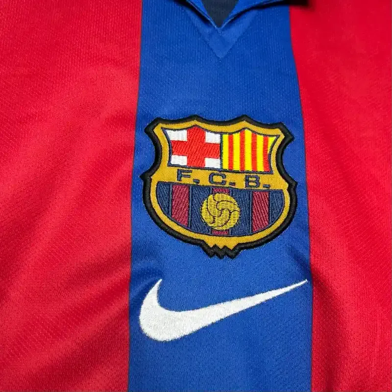 Cheap 2004-2005 Barcelona Jersey retro kit