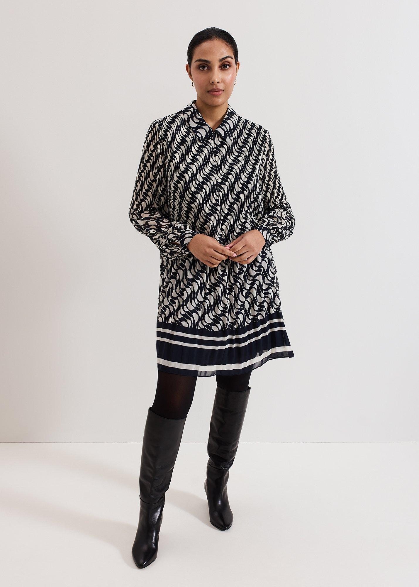 Petite Eleanor Geo Swing Pleated Dress