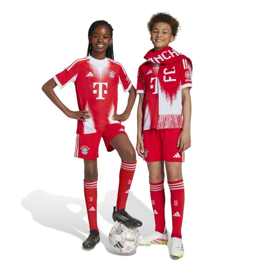 Bayern München Home Shorts 2025/26 Kids Supporter Version