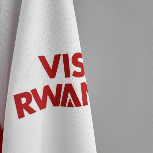 High Quality 2022 International Camiseta With Vintage Design
