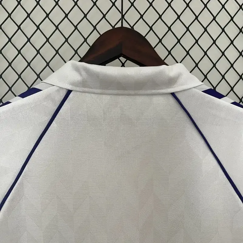 Cheap 1986-1987 Real Madrid Jersey retro kit