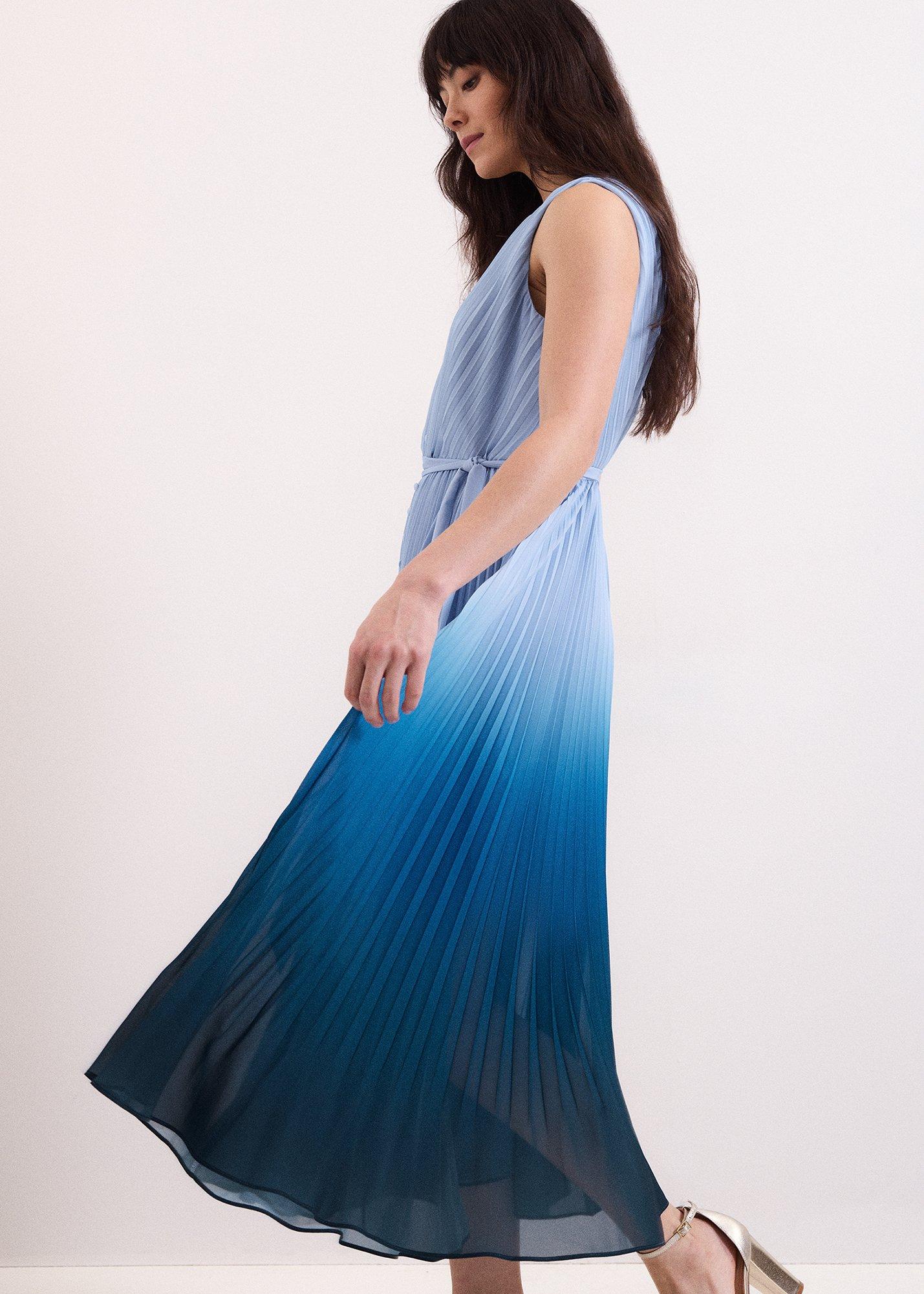 Petite Mira Blue Ombre Sleeveless Dress
