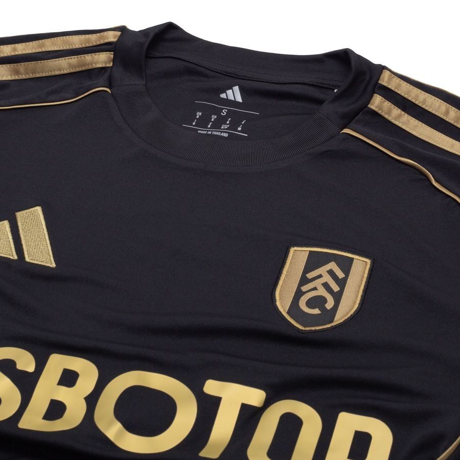 Fulham 3rd Shirt 2025/26 For Algeria Football Fans