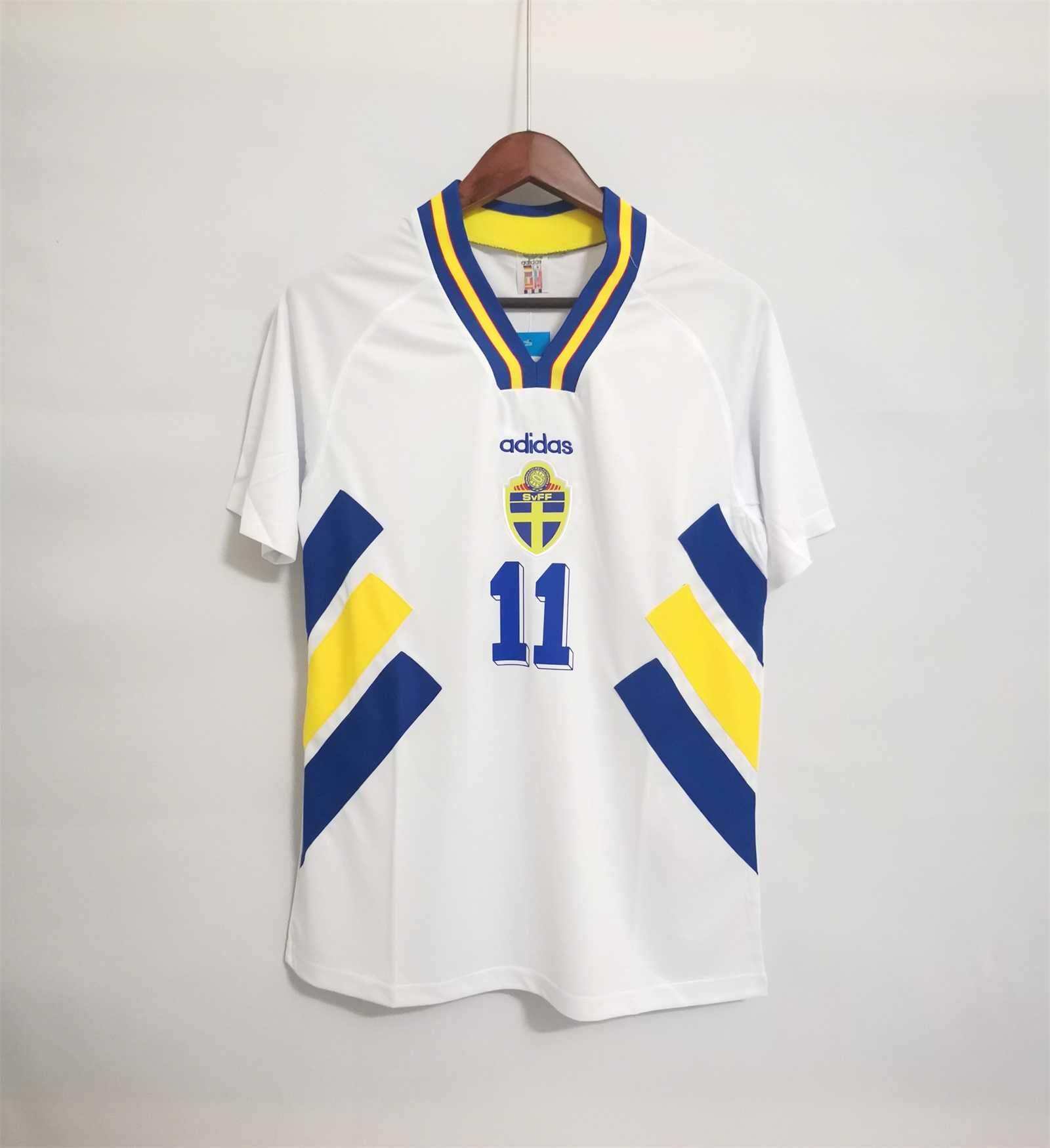 Cheap 1994 Sweden away kit