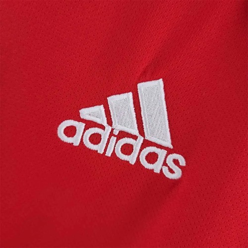 High Quality 2022 International Camiseta With Vintage Design