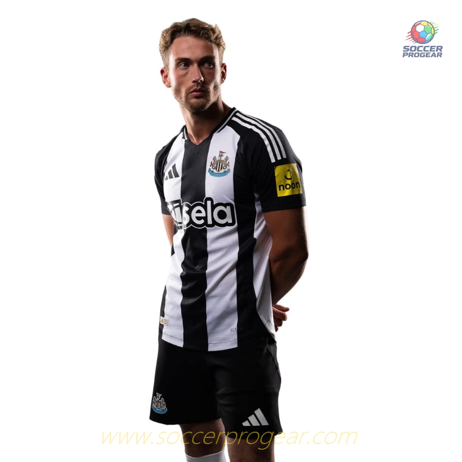 Newcastle Home Match Soccer Shirt 2024-2025 Season