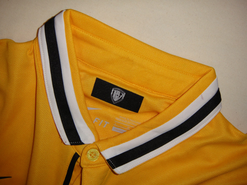 13-14 Juventus Away Yellow Jersey ShirtPlayer Version - Official