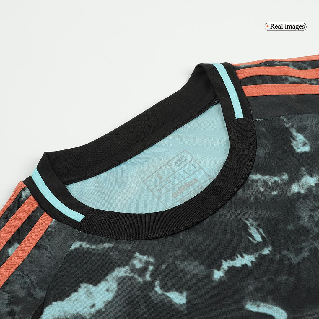 M¨¹LLER #25 Bayern Munich Away  Soccer Jersey 2024/25 Authentic Kit