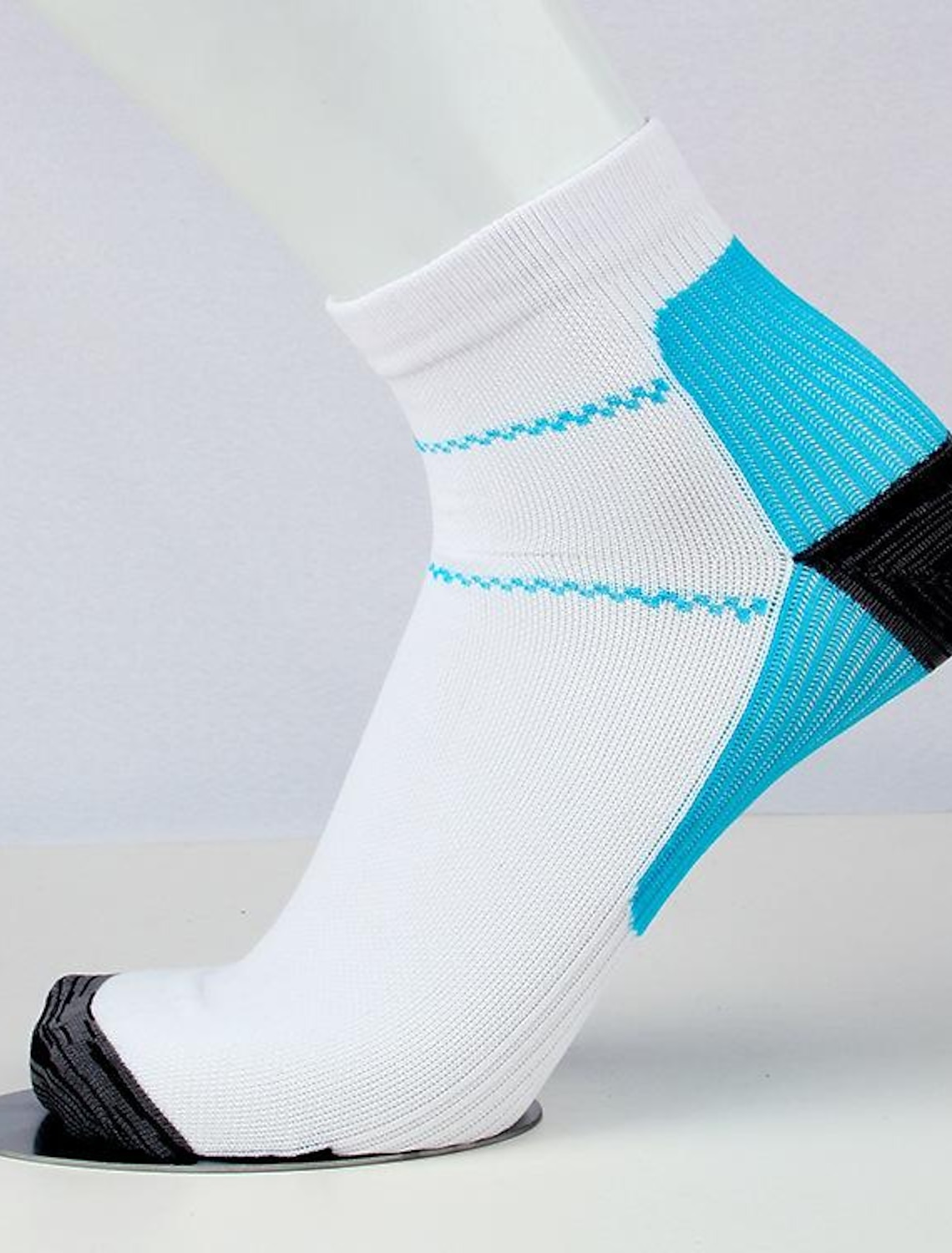 Compression Socks Plantar Fasciitis for Men Women, Circulation 10-15 mmHg Best Support for Athletic Running Nurses Hiking