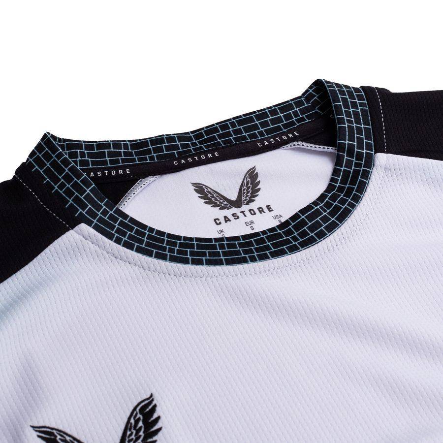 Kaiserslautern Away Shirt 2025/26