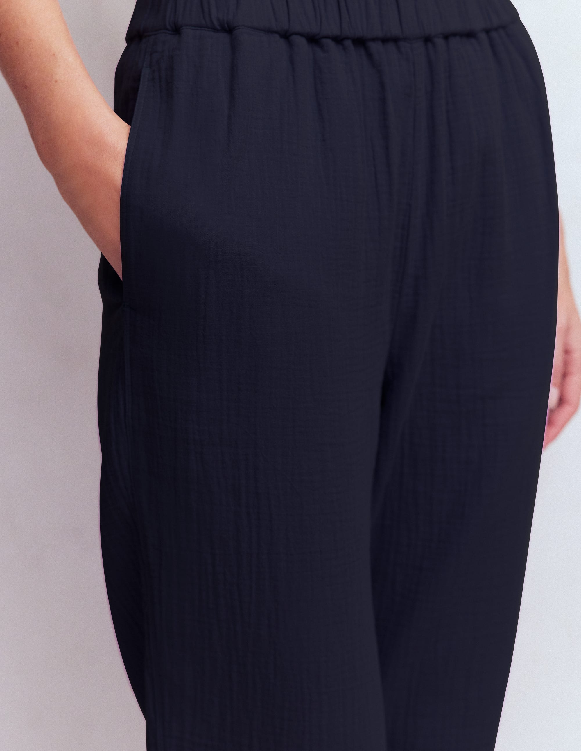 Double Cloth Crop Trousers