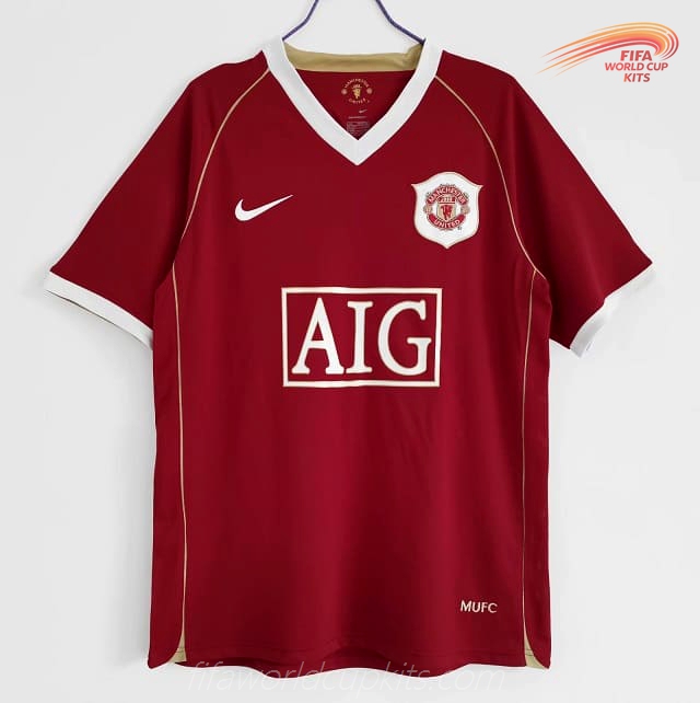 First Choice Soccer Kit of Manchester United 06-07 season