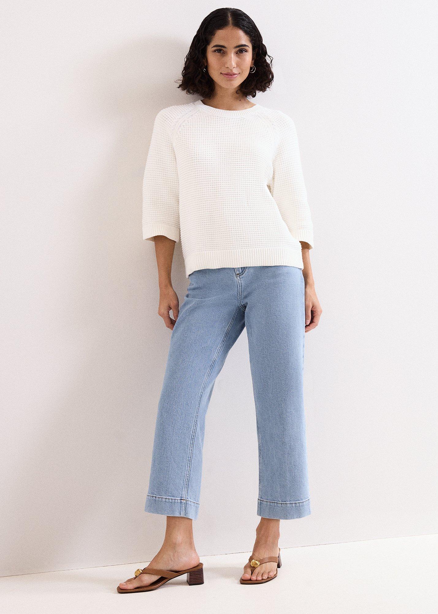 Petite Lexi Light Wash Straight Jean