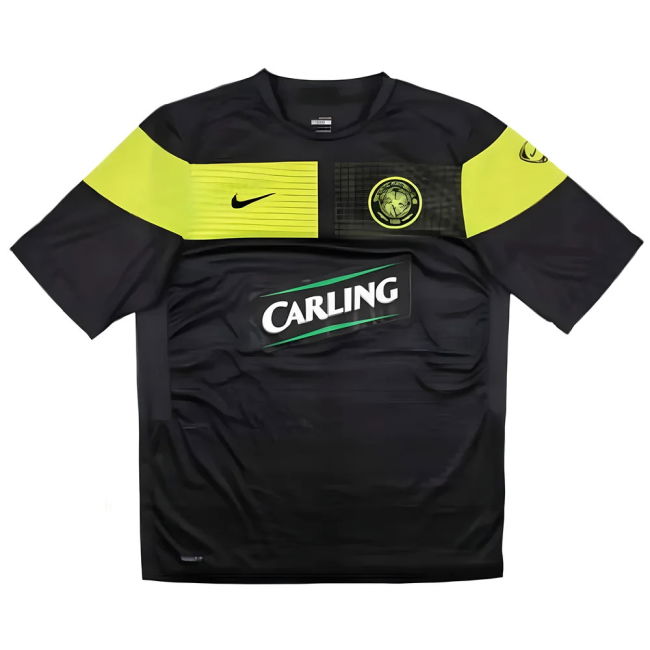 Authentic 2009-2010 Football Club Training With Collector's Item
