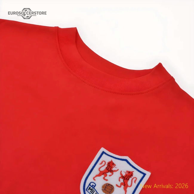 Authentic Millwall 1967-1972 Away Retro Football Shirt - Premium