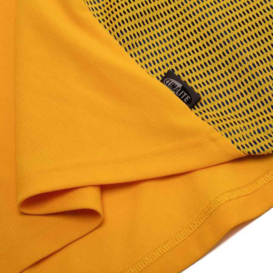 Sweden Home Shirt 2002 Size S LARSSON 11 (8/10)