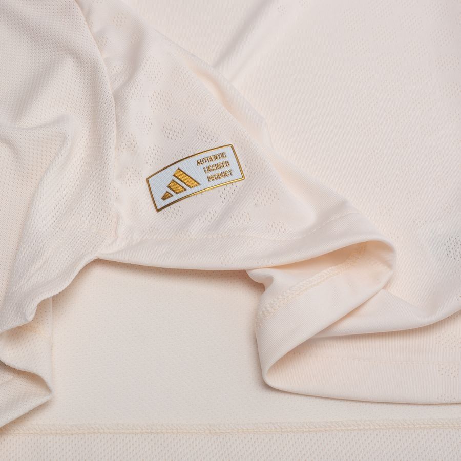 Liverpool Away Shirt 2025/26 Authentic