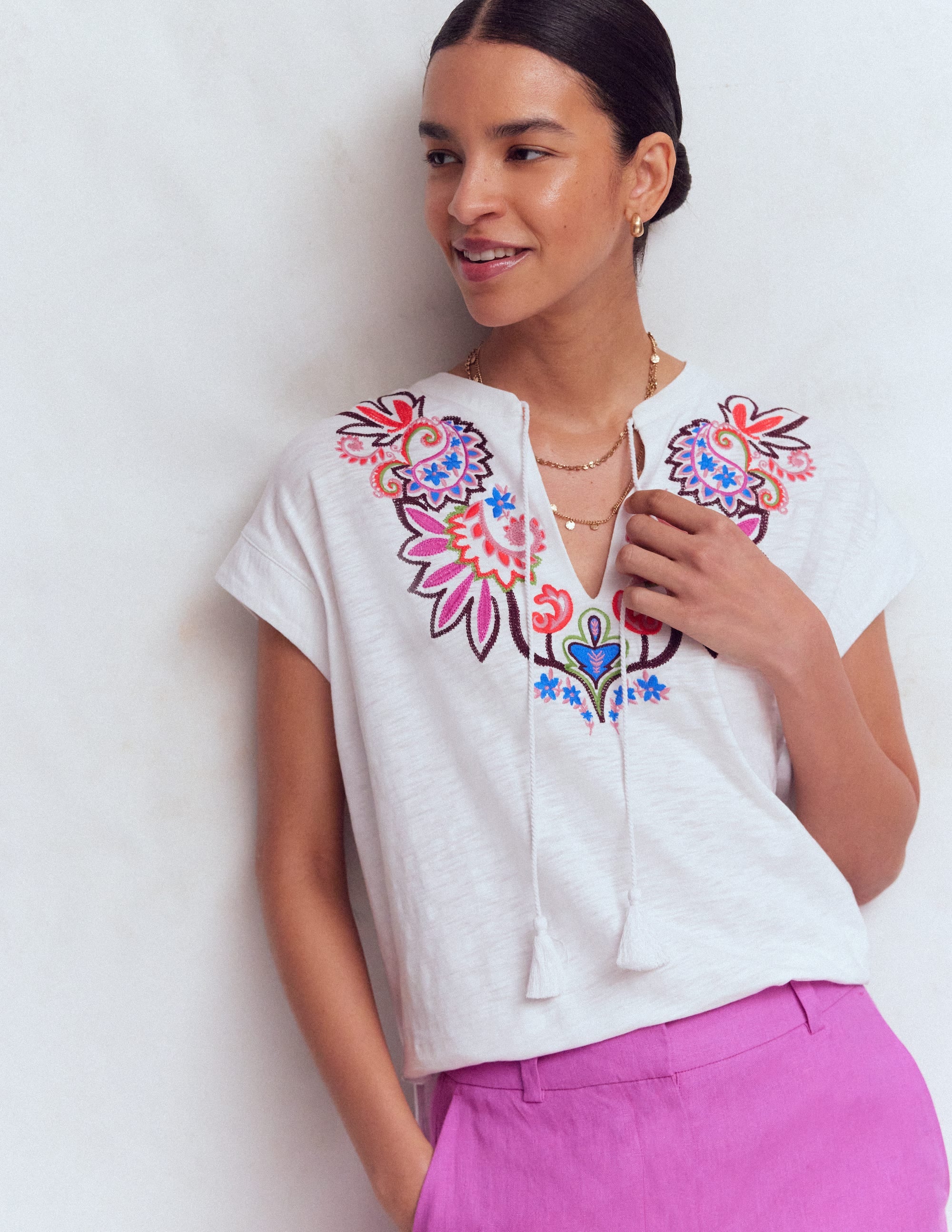 Nina Embroidered Notch T-shirt