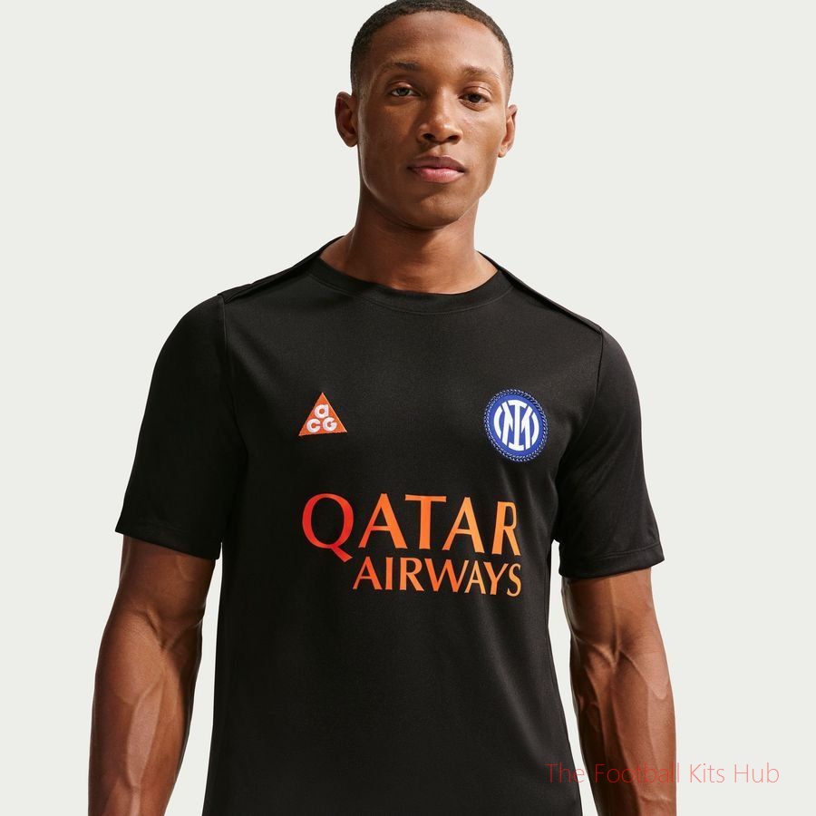 Inter Milan X ACG Training T-Shirt Dri-FIT Academy Pro Pre Match 4th - Black/Safety Orange