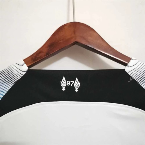 Liverpool Visitante - Elite Performance - Global Football