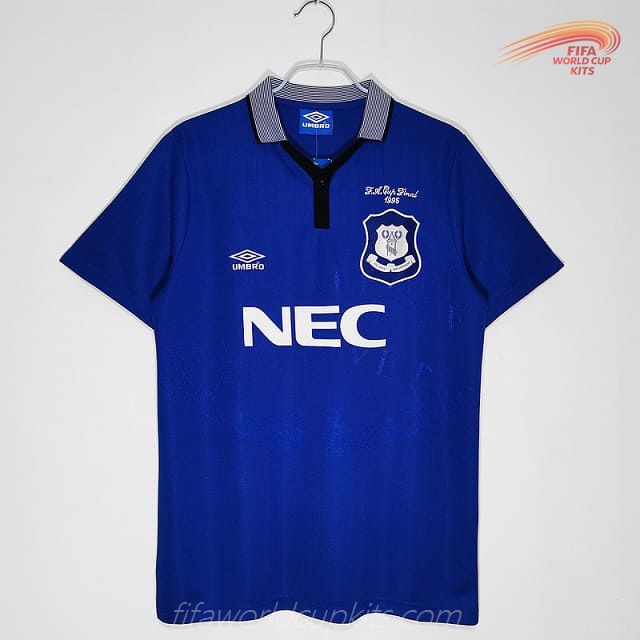Everton 95-96 Home Football Kit