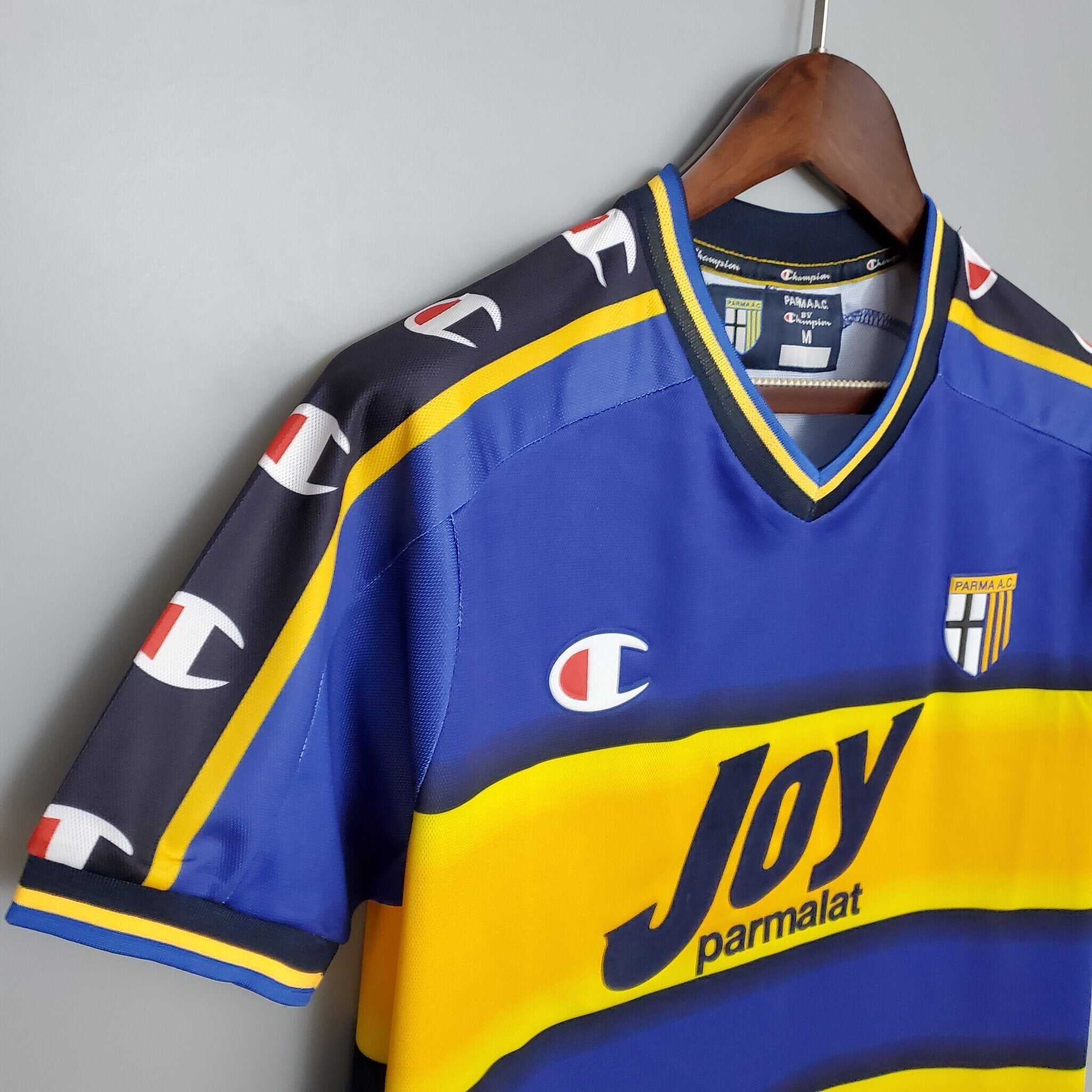 Cheap 2001-2002 Parma Home kit