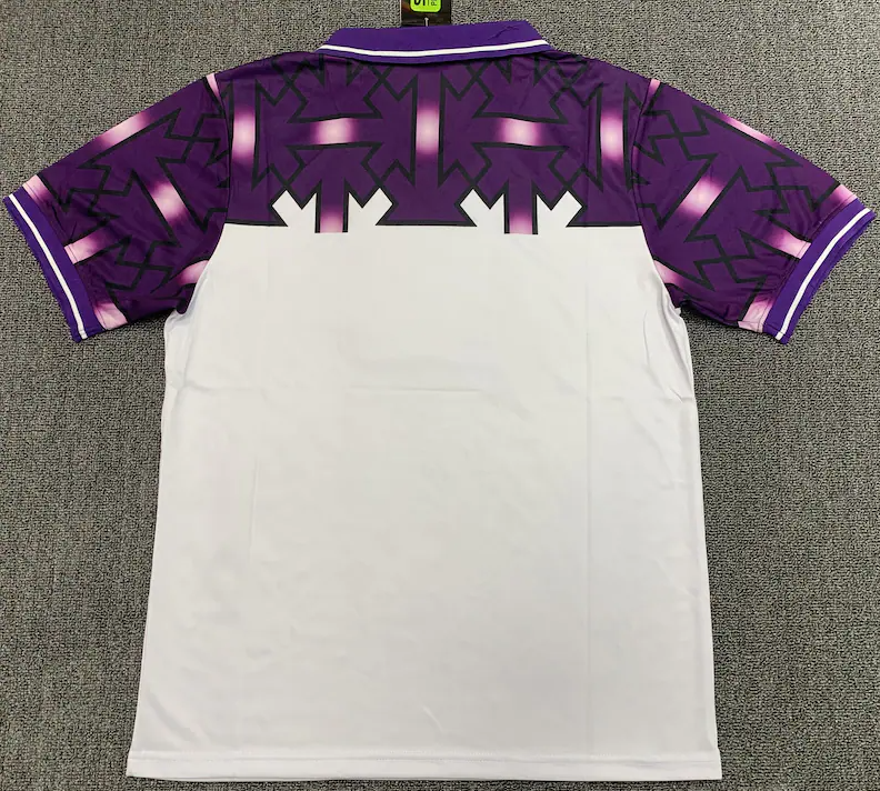1992-1993 Fiorentina Away kit