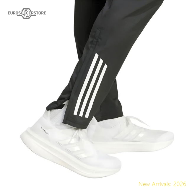 High-Quality 2025-2026 Man Utd Premium Presentation Pants Black