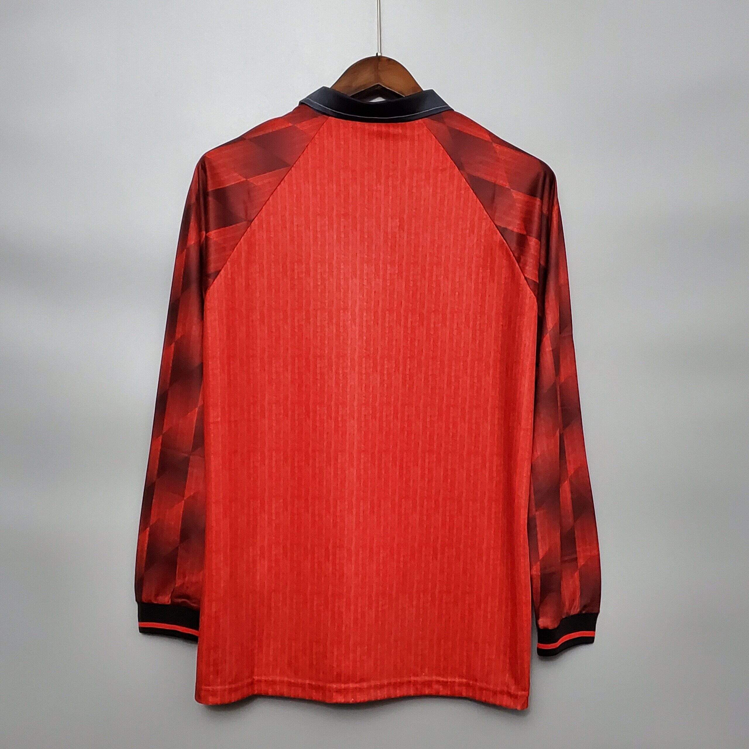 Cheap 1996-1997 Man United home retro kit long sleeve
