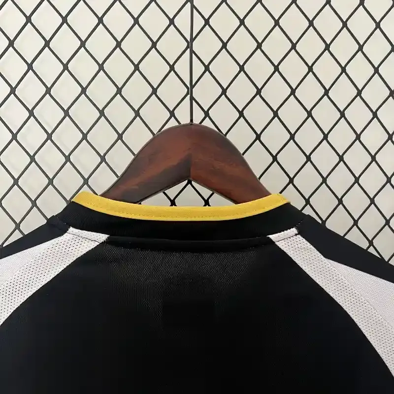 Cheap 2003 Atlético Mineiro Jersey retro kit