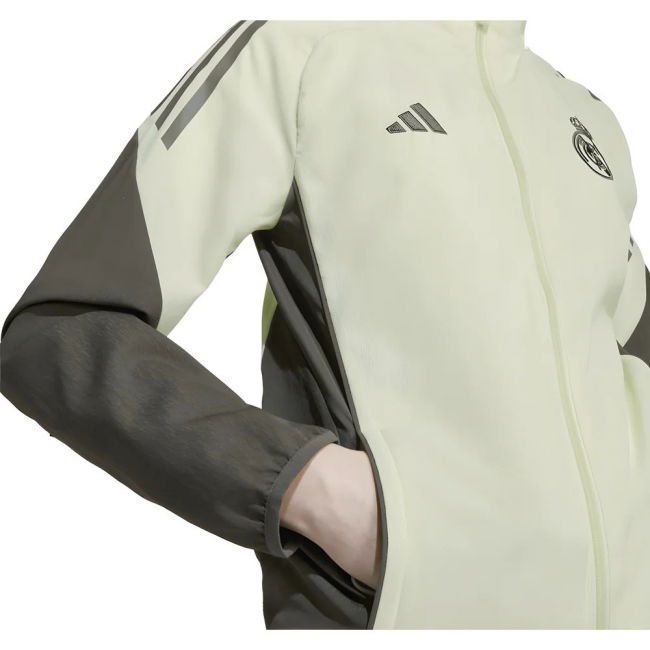 Kids Updated Lightweight Real Madrid Jacket Team Kit